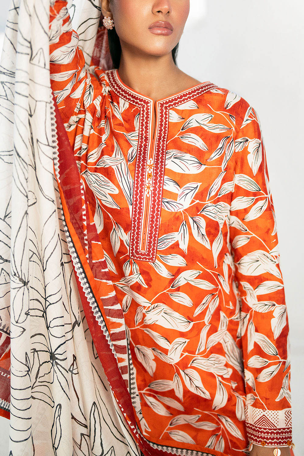 Gul Ahmed | 3 Piece Printed Lawn Suit | CL-62297 A