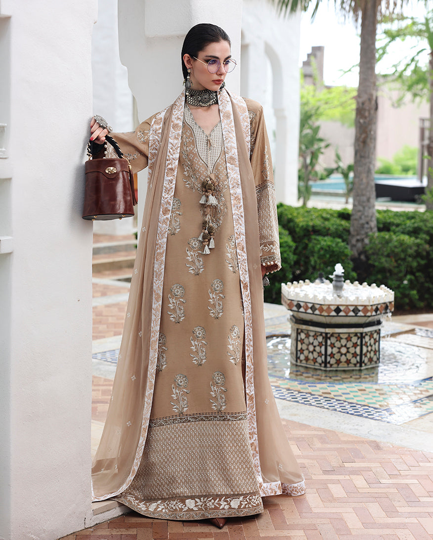Mushq | Hemline Nuvera Raw Silk Formal | Queen's Promise