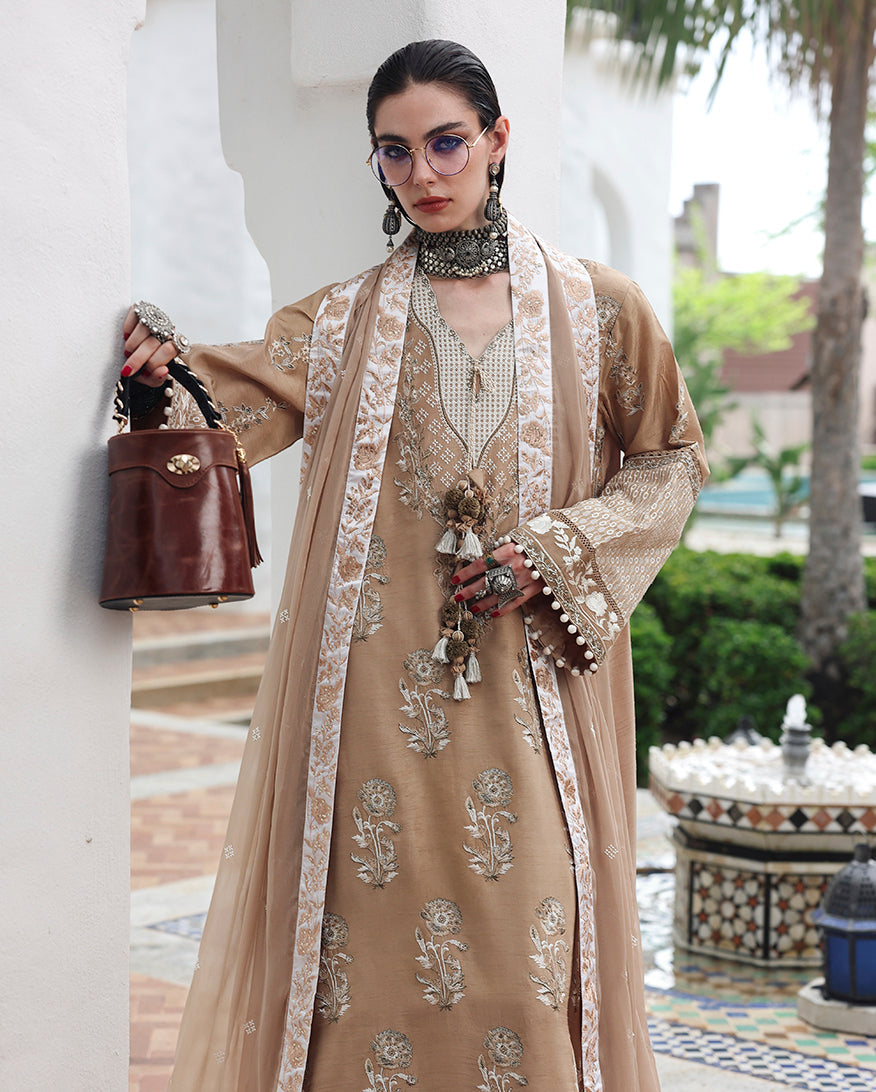 Mushq | Hemline Nuvera Raw Silk Formal | Queen's Promise