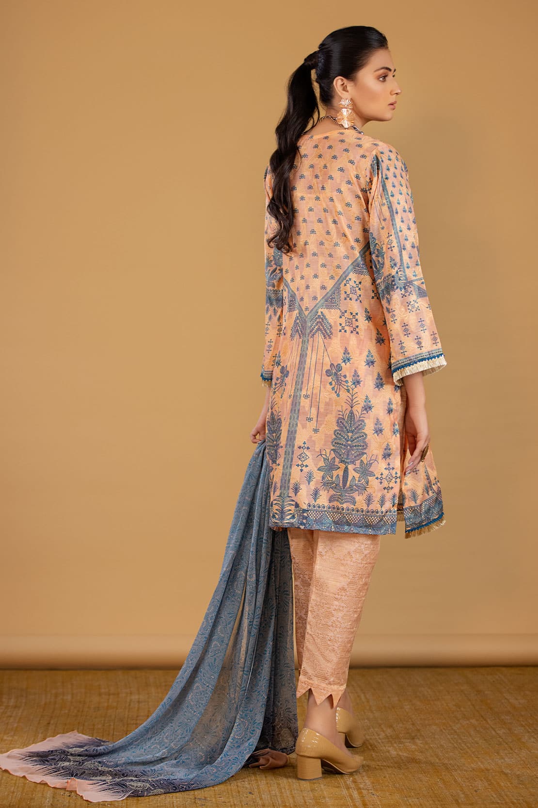 Rahi Embroidered Jacquard 7011