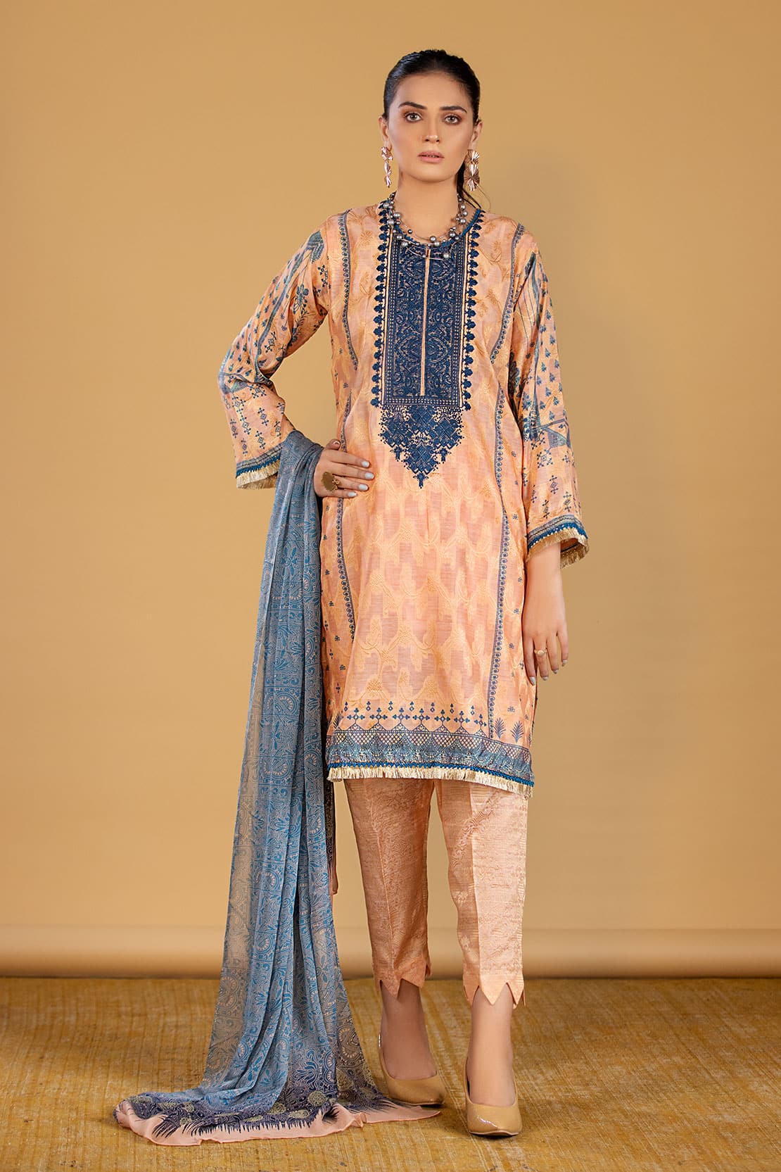 Rahi Embroidered Jacquard 7011