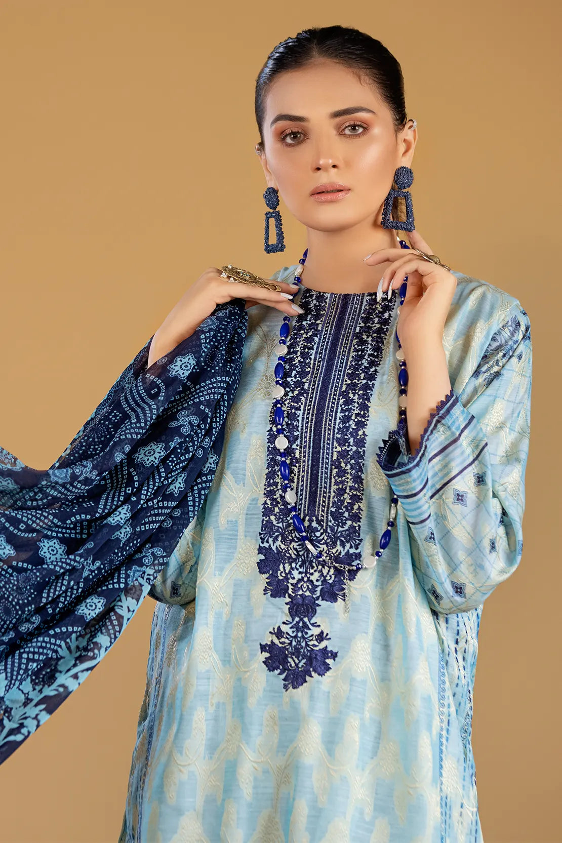 Rahi Embroidered Jacquard 7014