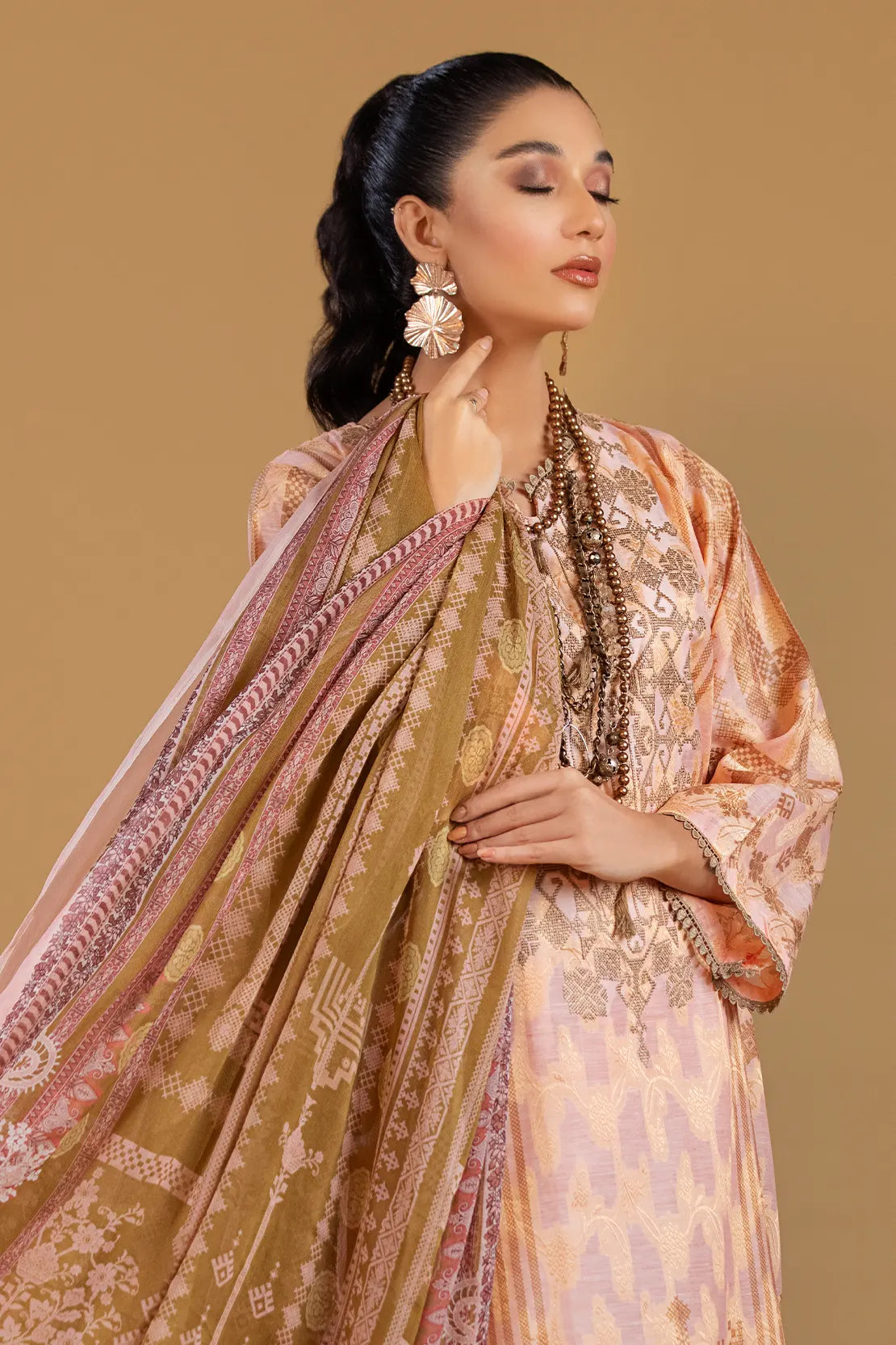 Rahi Embroidered Jacquard 7017