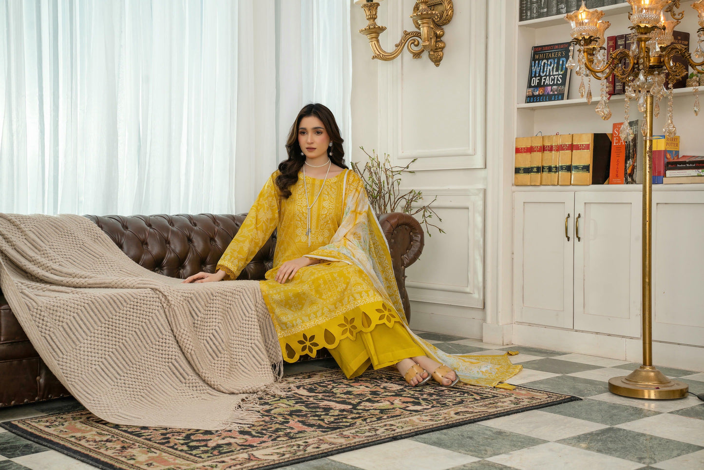 Rajah's | Rani Premium Womenswear | D-6102