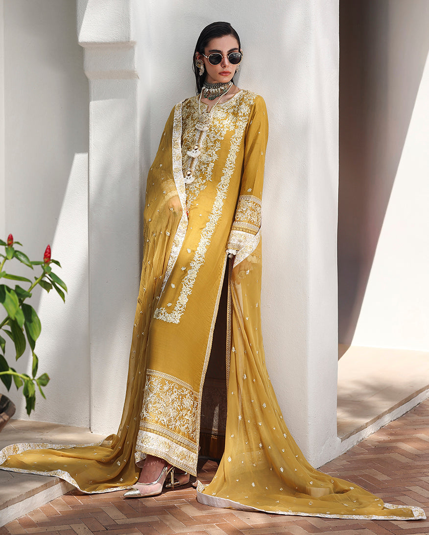 Mushq | Hemline Nuvera Raw Silk Formal | Rosalie Crown