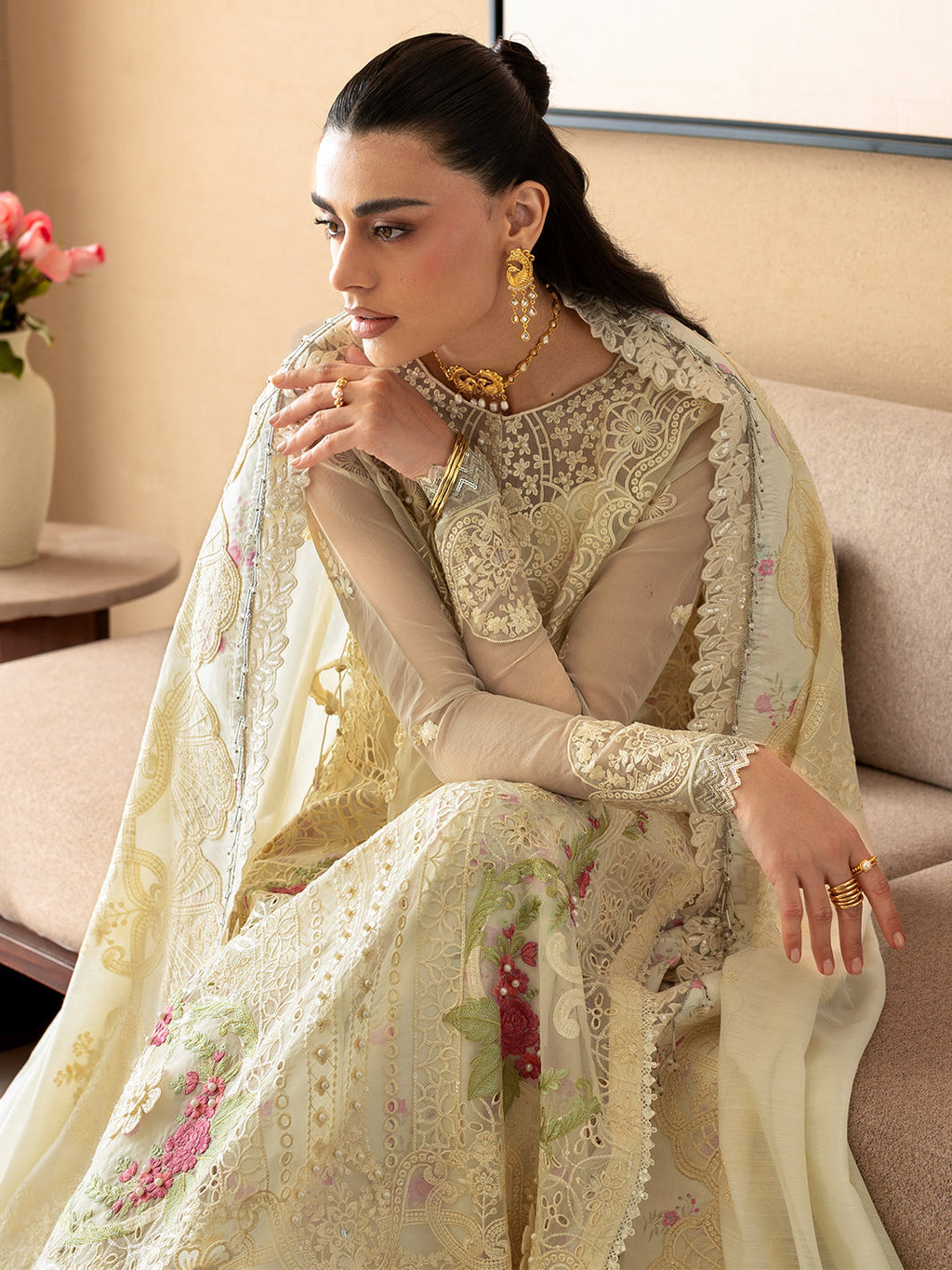 Mahnur | Sirene - Luxury Lawn | S-010
