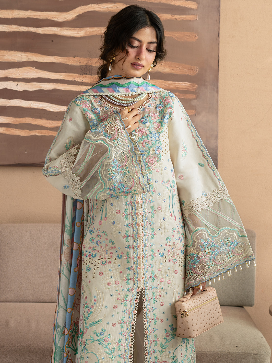 Mahnur | Sirene - Luxury Lawn | S-014