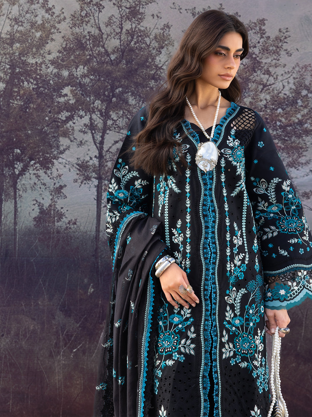 Mahnur | Sirene - Luxury Lawn | S-016