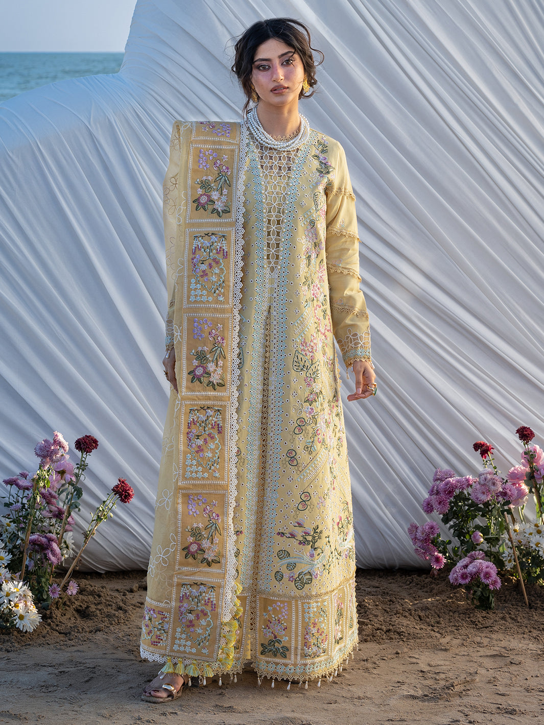 Mahnur | Sirene - Luxury Lawn | S-02