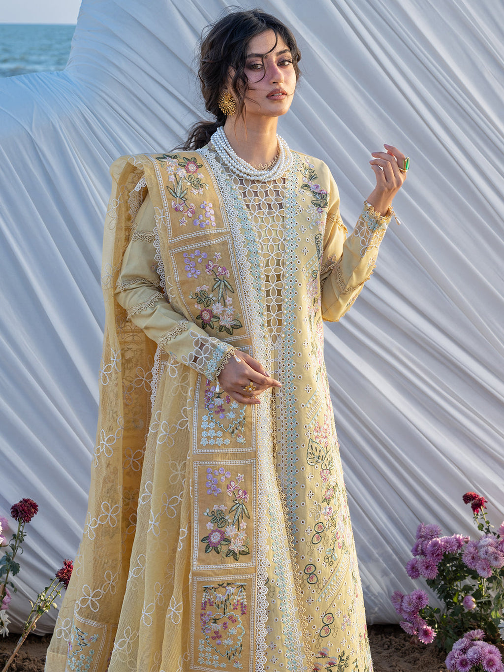 Mahnur | Sirene - Luxury Lawn | S-02