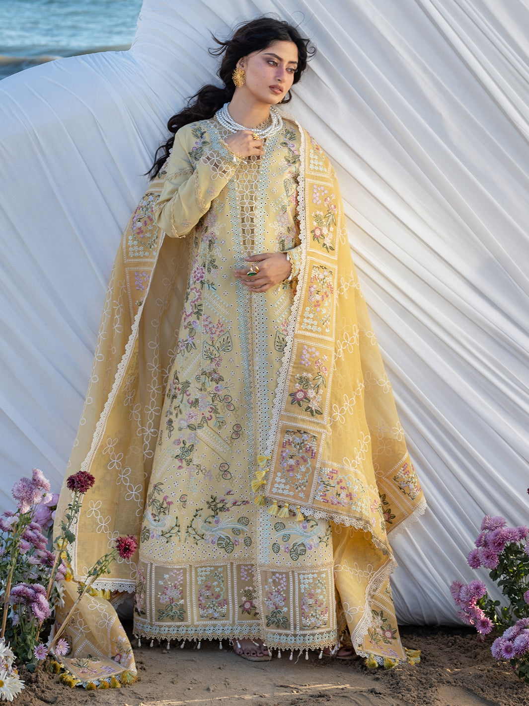 Mahnur | Sirene - Luxury Lawn | S-02
