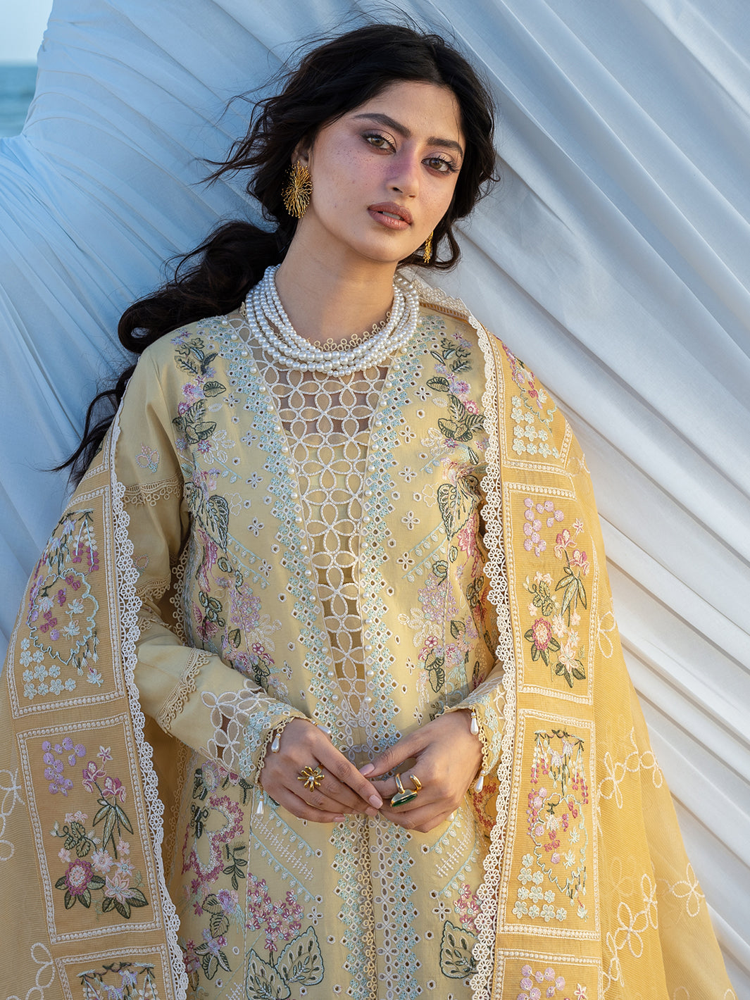 Mahnur | Sirene - Luxury Lawn | S-02