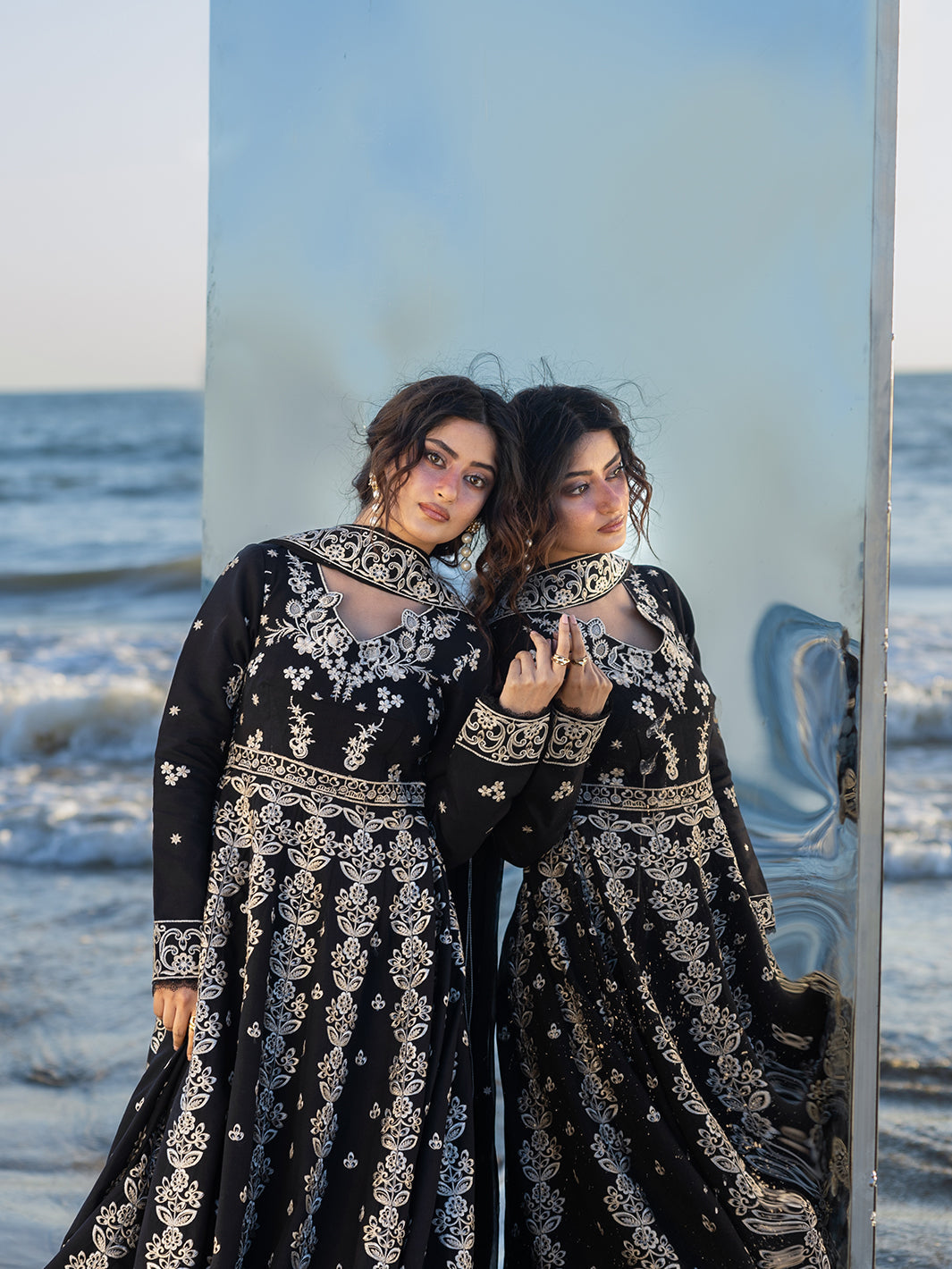 Mahnur | Sirene - Luxury Lawn | S-05