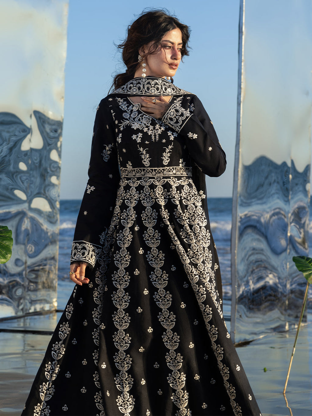 Mahnur | Sirene - Luxury Lawn | S-05