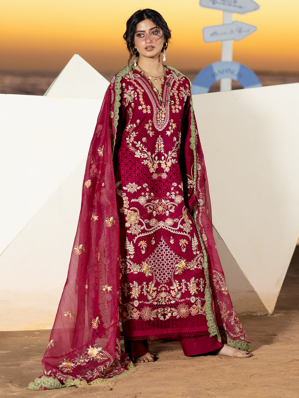 Mahnur | Sirene - Luxury Lawn | S-09
