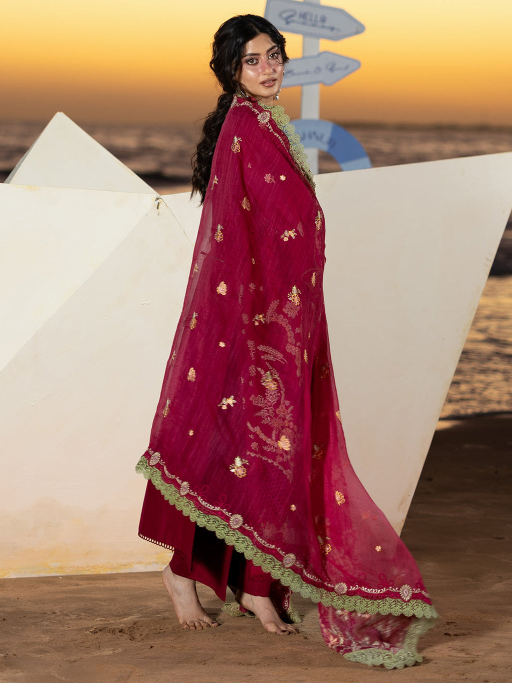 Mahnur | Sirene - Luxury Lawn | S-09
