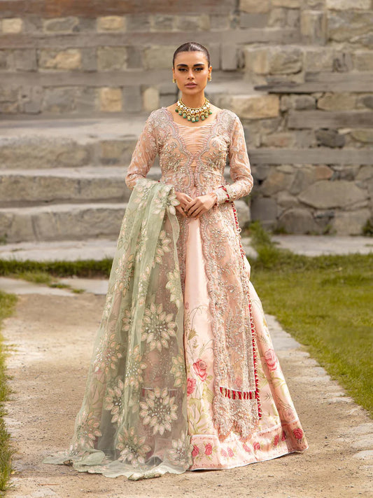 Maryam Hussain | MARWA LUXURY FORMALS '23 | SHAHNOOR