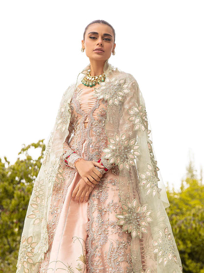 Maryam Hussain | MARWA LUXURY FORMALS '23 | SHAHNOOR