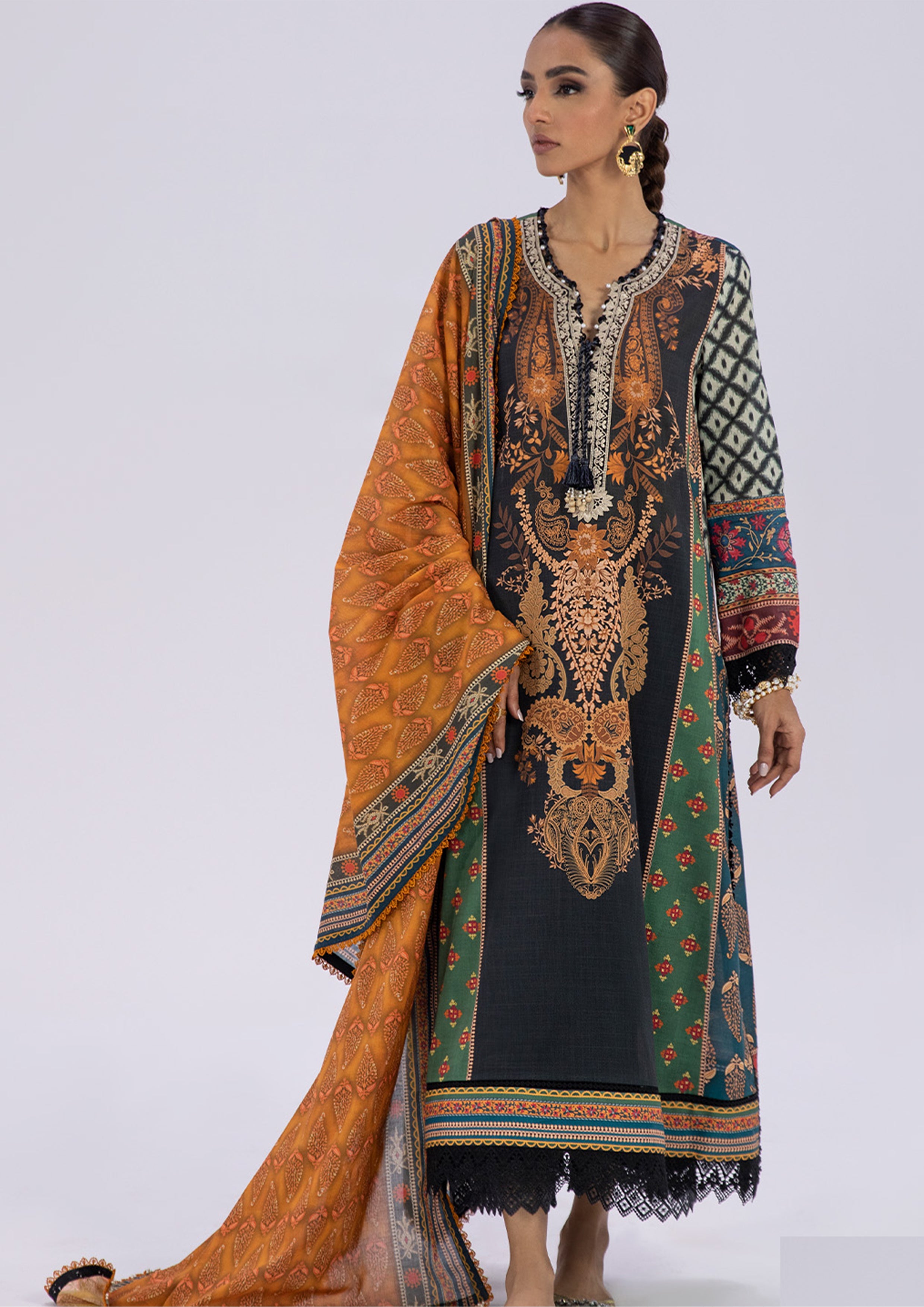 Sana Safinaz | Classic Lawn 25 Vol-1 | D3