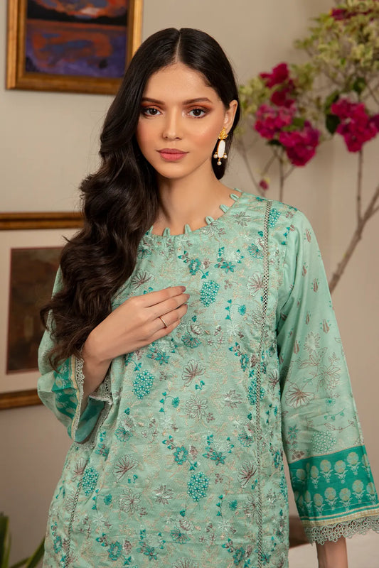 3 Piece - Embroidered Luxury Lawn - 7431