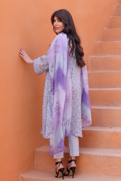 3 Piece - Embroidered Lawn - 8152