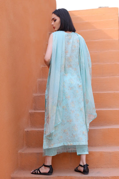 3 Piece - Embroidered Lawn - 8156