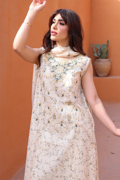3 Piece - Embroidered Lawn - 8159