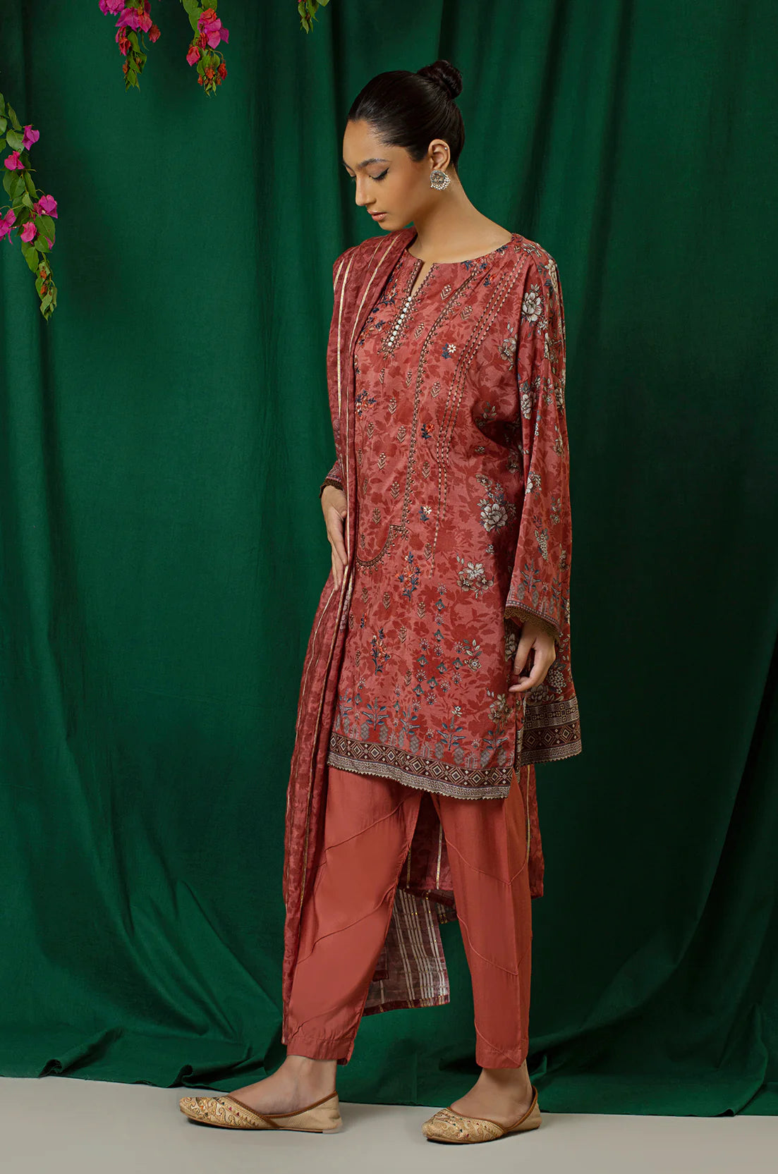 3 Piece - Embroidered - 8323