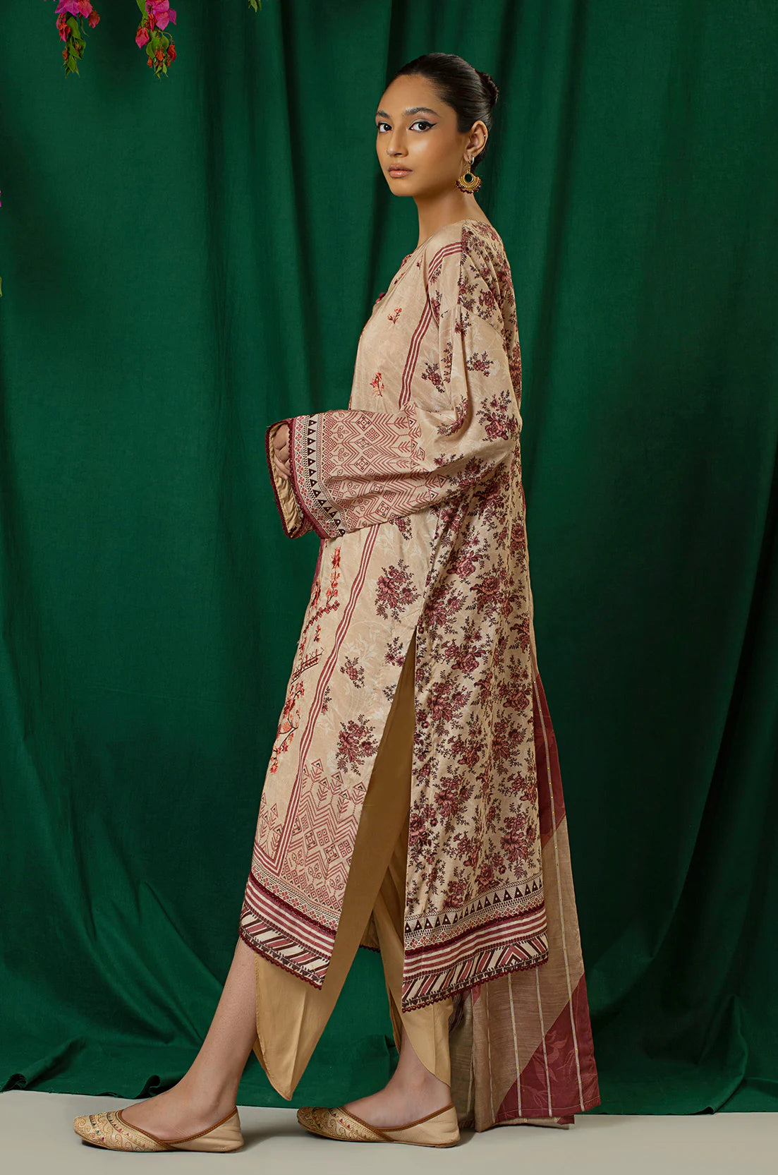 3 Piece - Embroidered - 8325