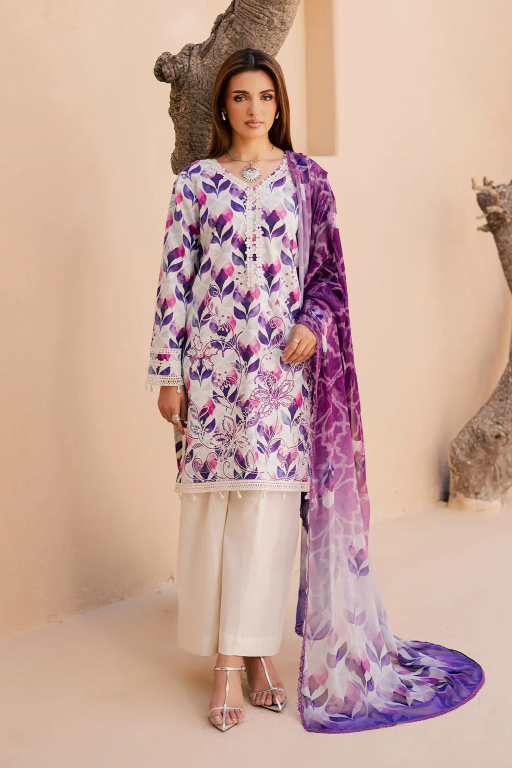 Rashid | Savoy Embroidered Lawn | 3731