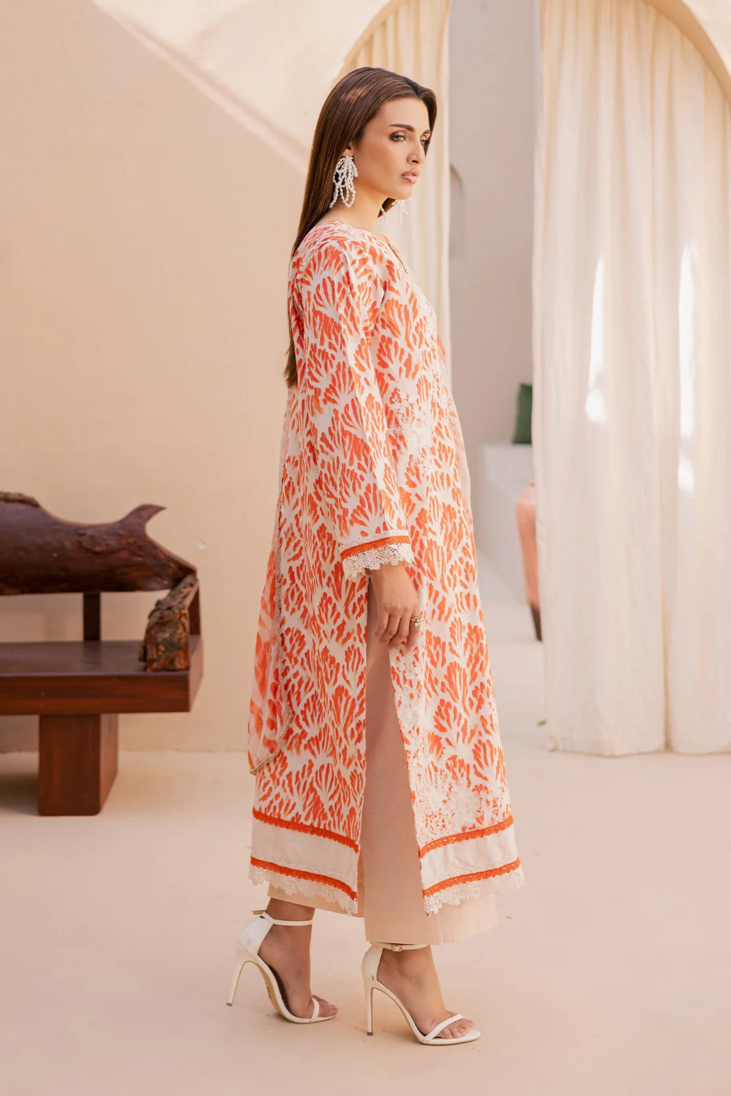Rashid | Savoy Embroidered Lawn | 3732
