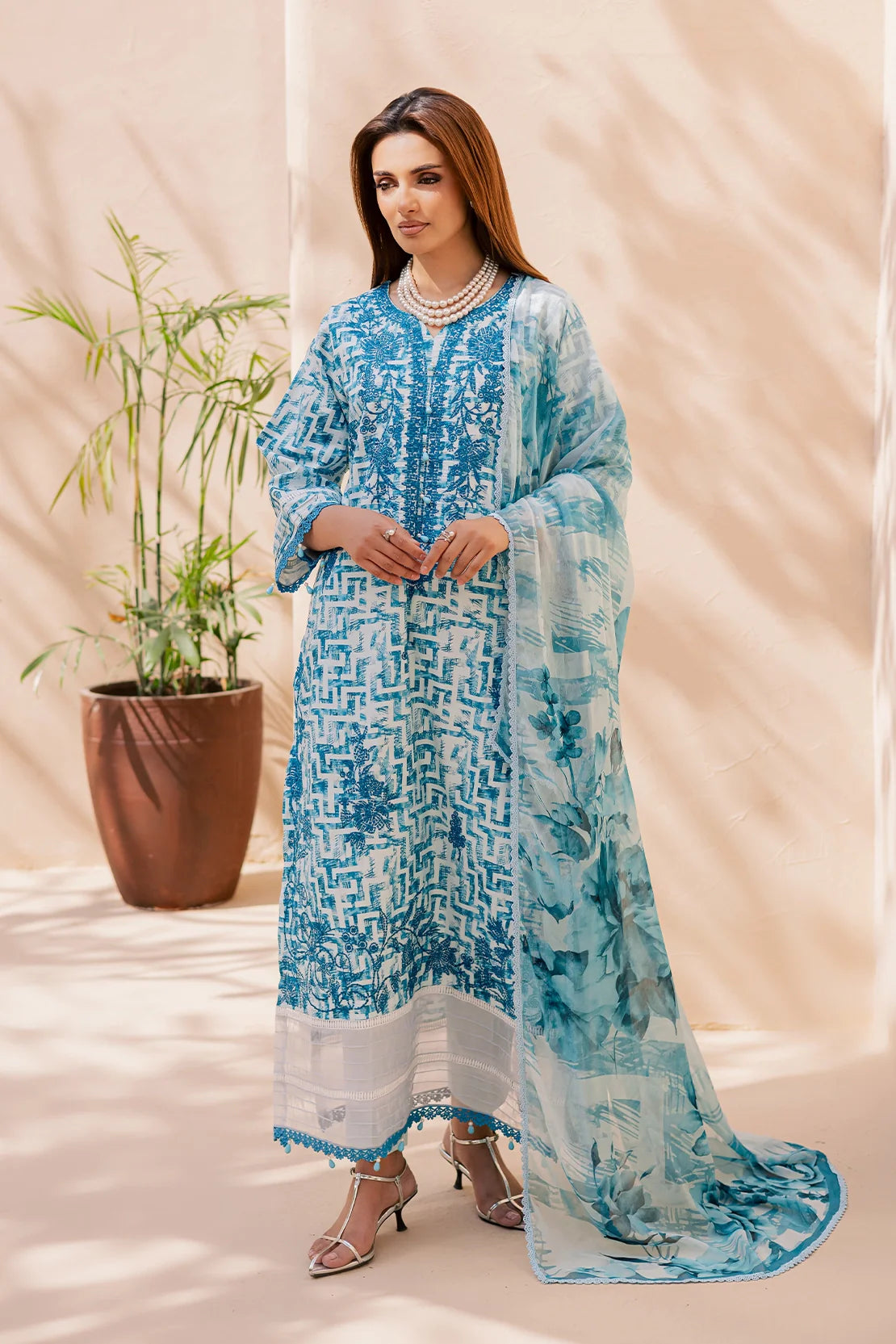 Rashid | Savoy Embroidered Lawn | 3733