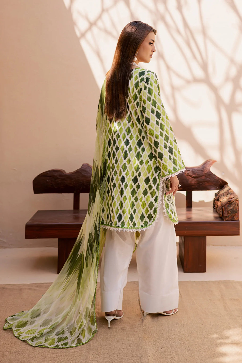 Rashid | Savoy Embroidered Lawn | 3737