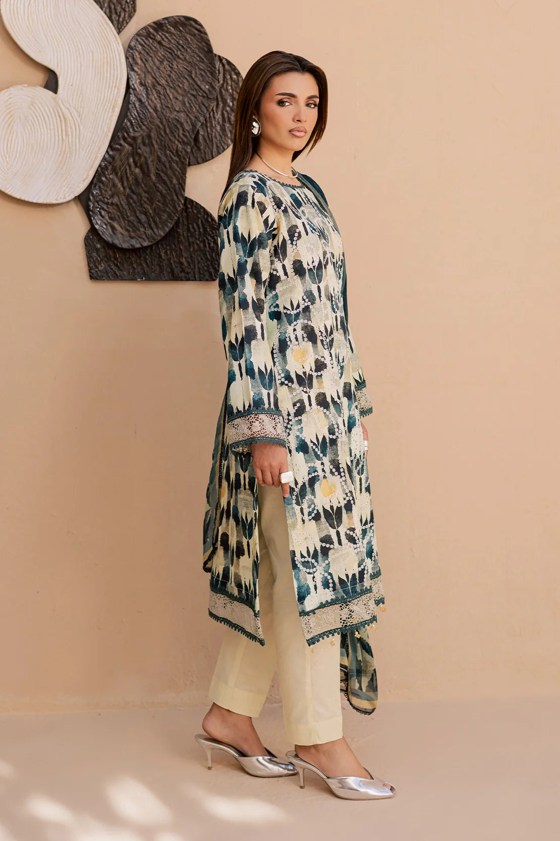 Rashid | Savoy Embroidered Lawn | 3738