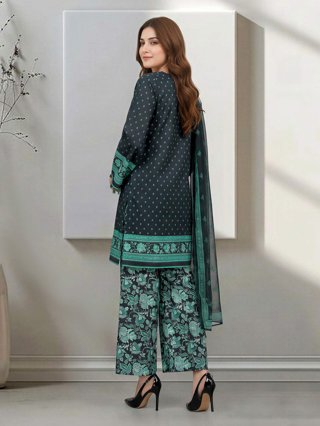 Lime Light | 3 Piece Lawn Suit (Unstitched) | U4391SU-3PC-034