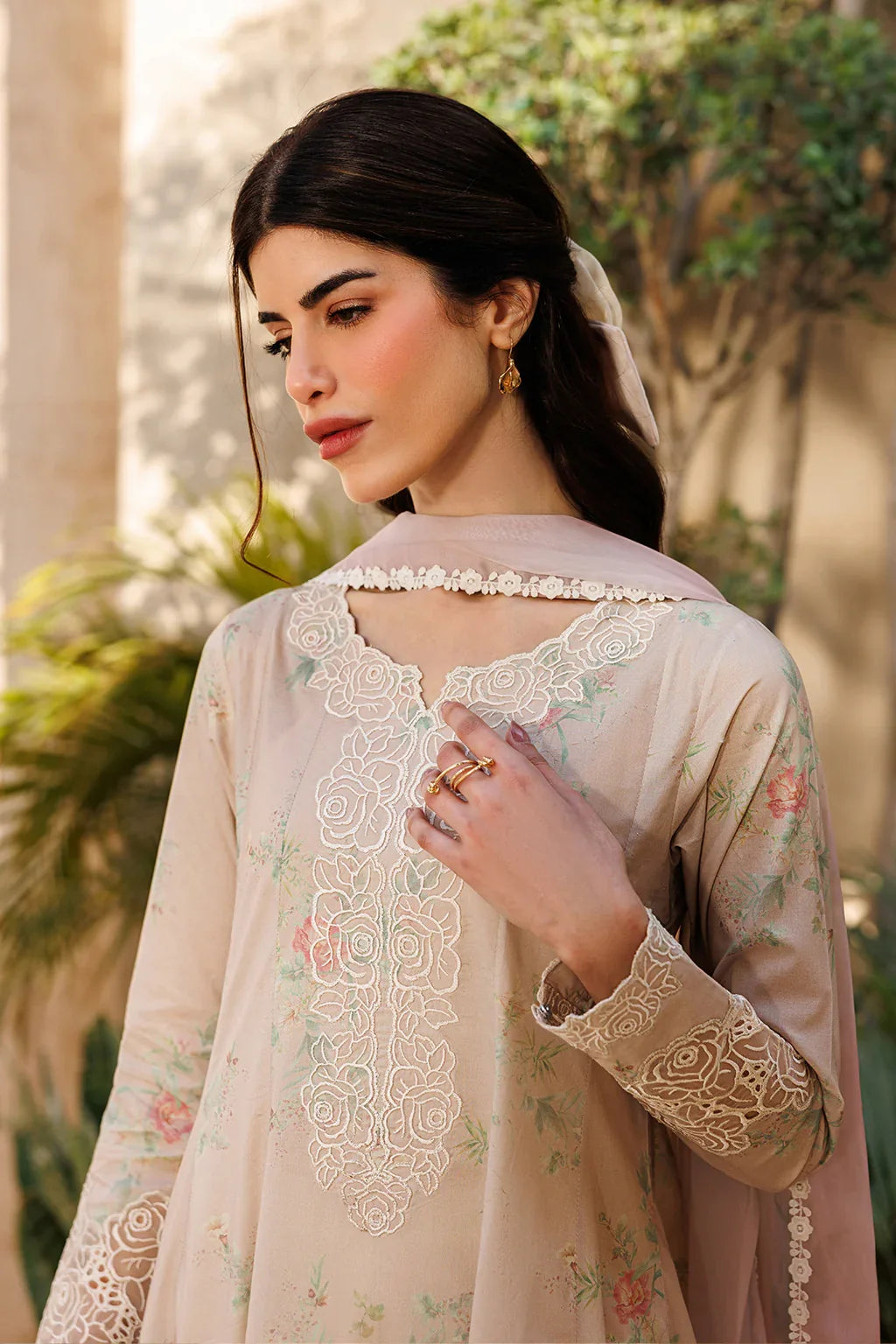 Iznik | Printed Lawn | UE-673