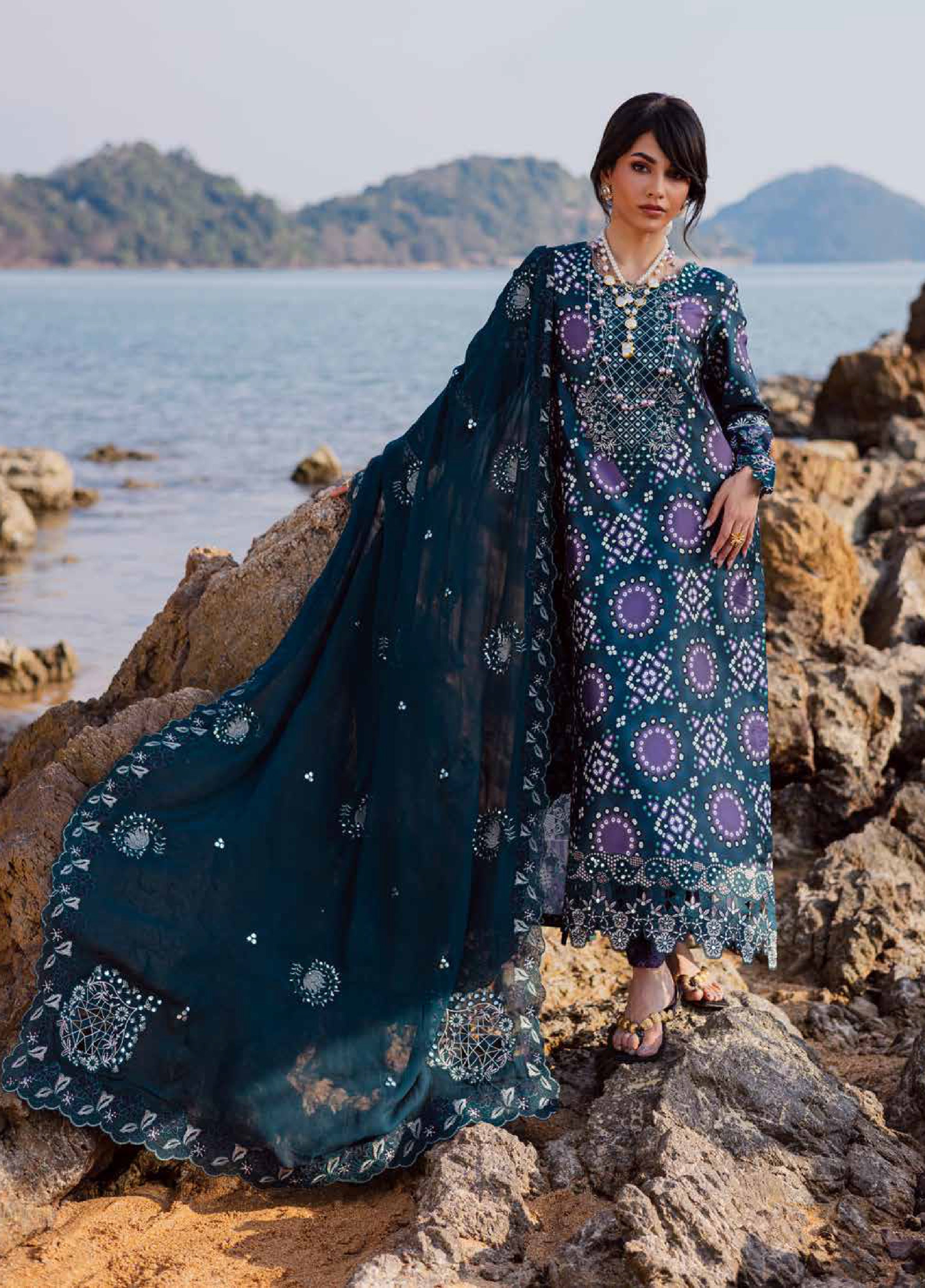 Nureh | The Silk Luxury Festive 3 Piece Suit | S-27