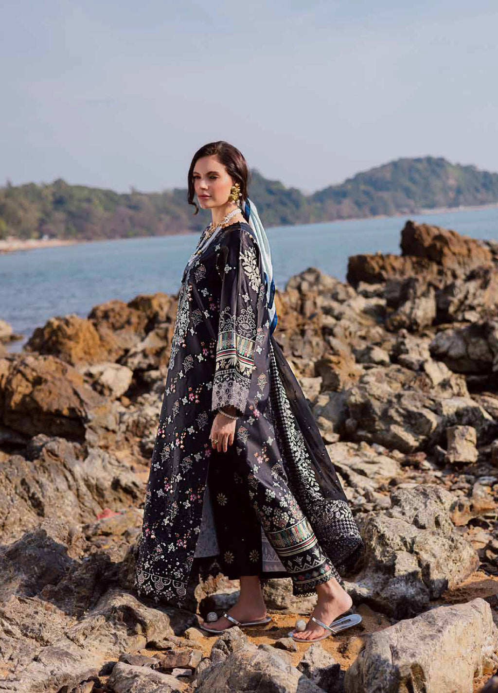 Nureh | The Silk Luxury Festive 3 Piece Suit | S-28