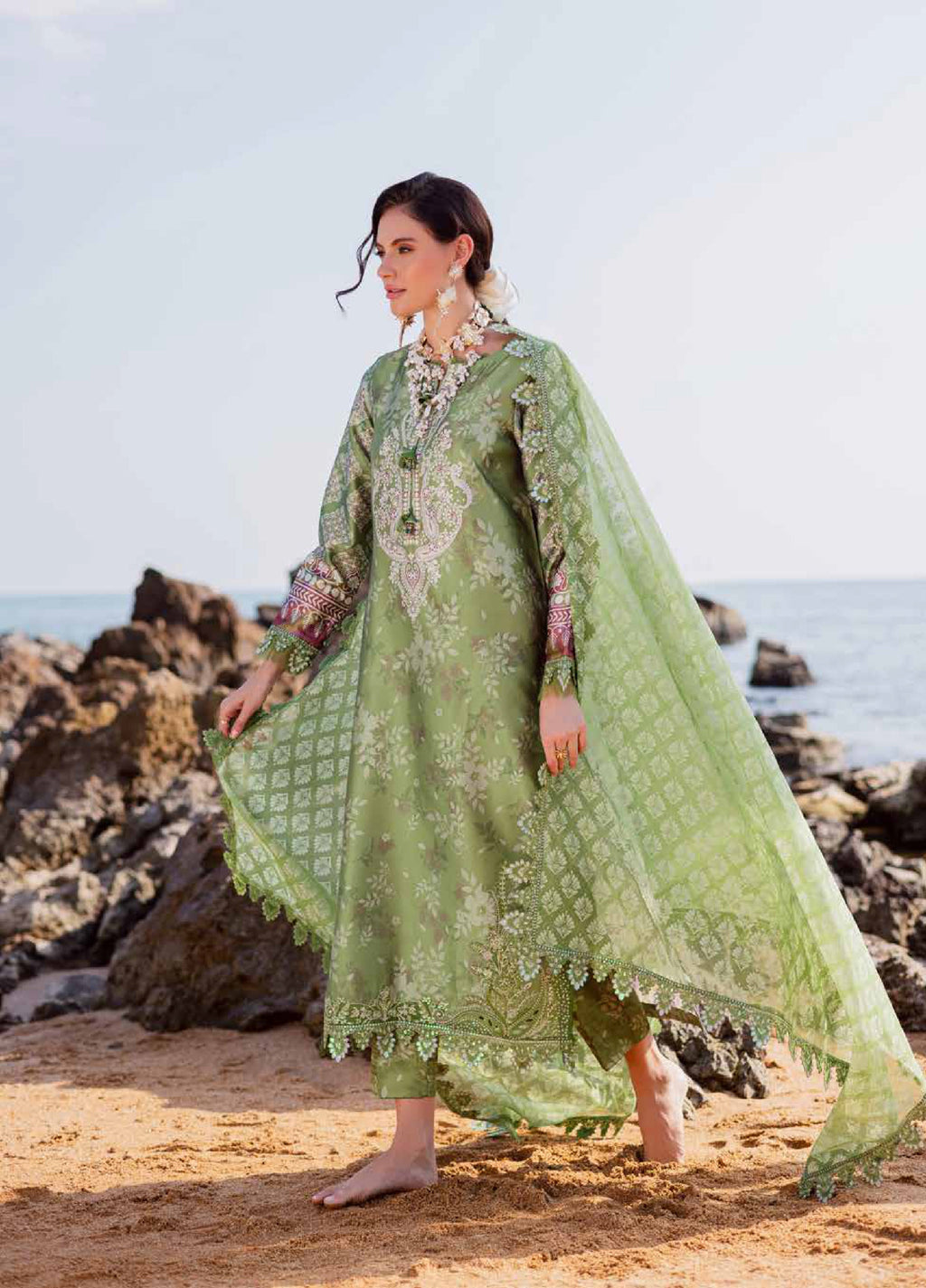 Nureh | The Silk Luxury Festive 3 Piece Suit | S-23