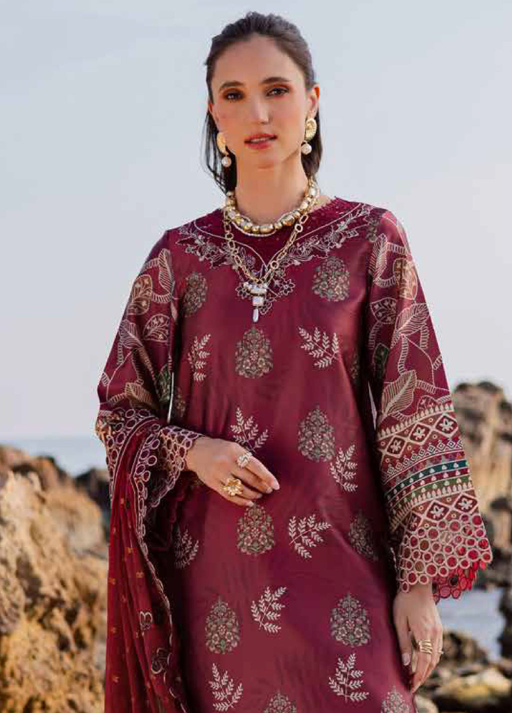 Nureh | The Silk Luxury Festive 3 Piece Suit | S-26