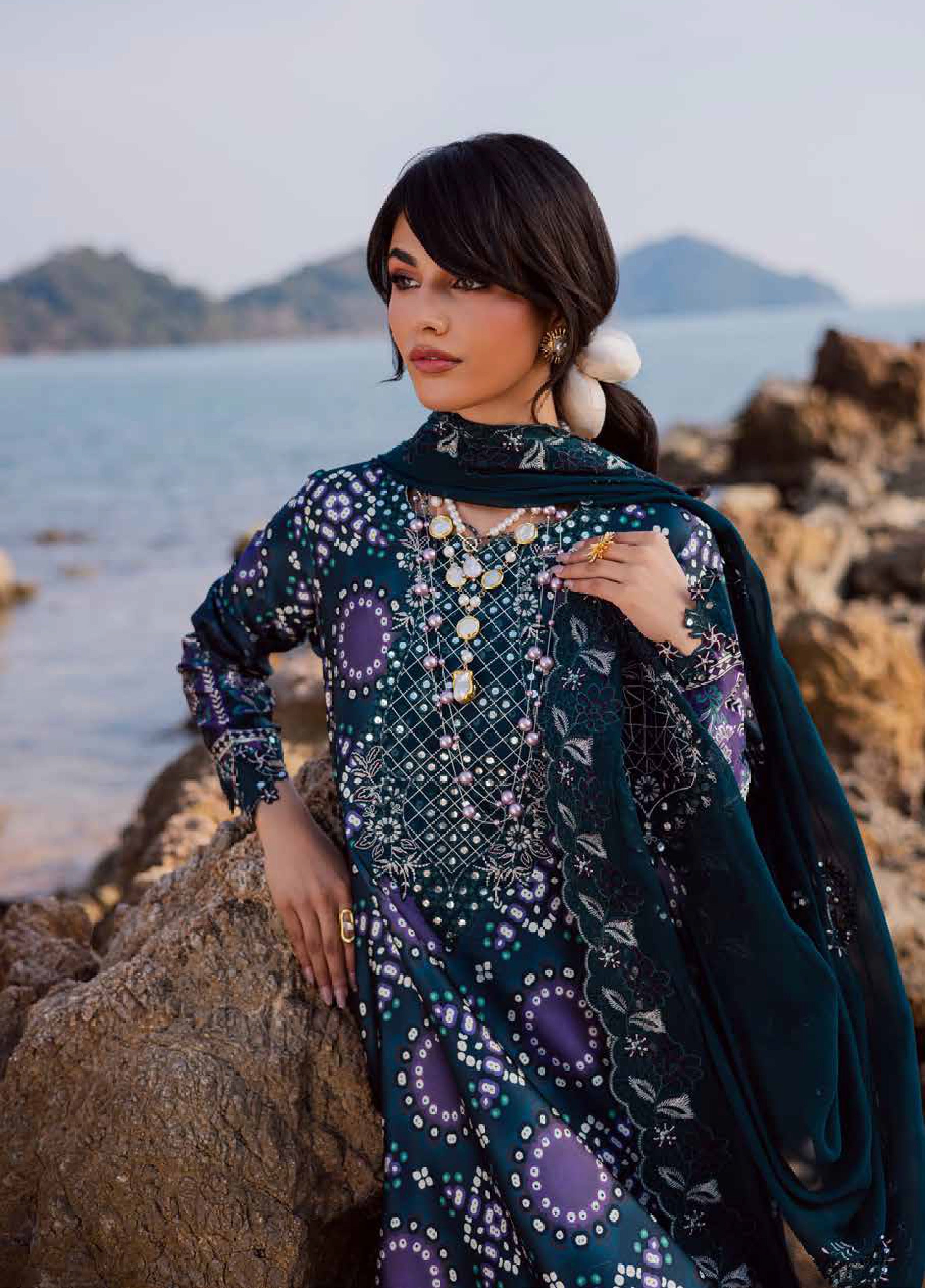 Nureh | The Silk Luxury Festive 3 Piece Suit | S-27