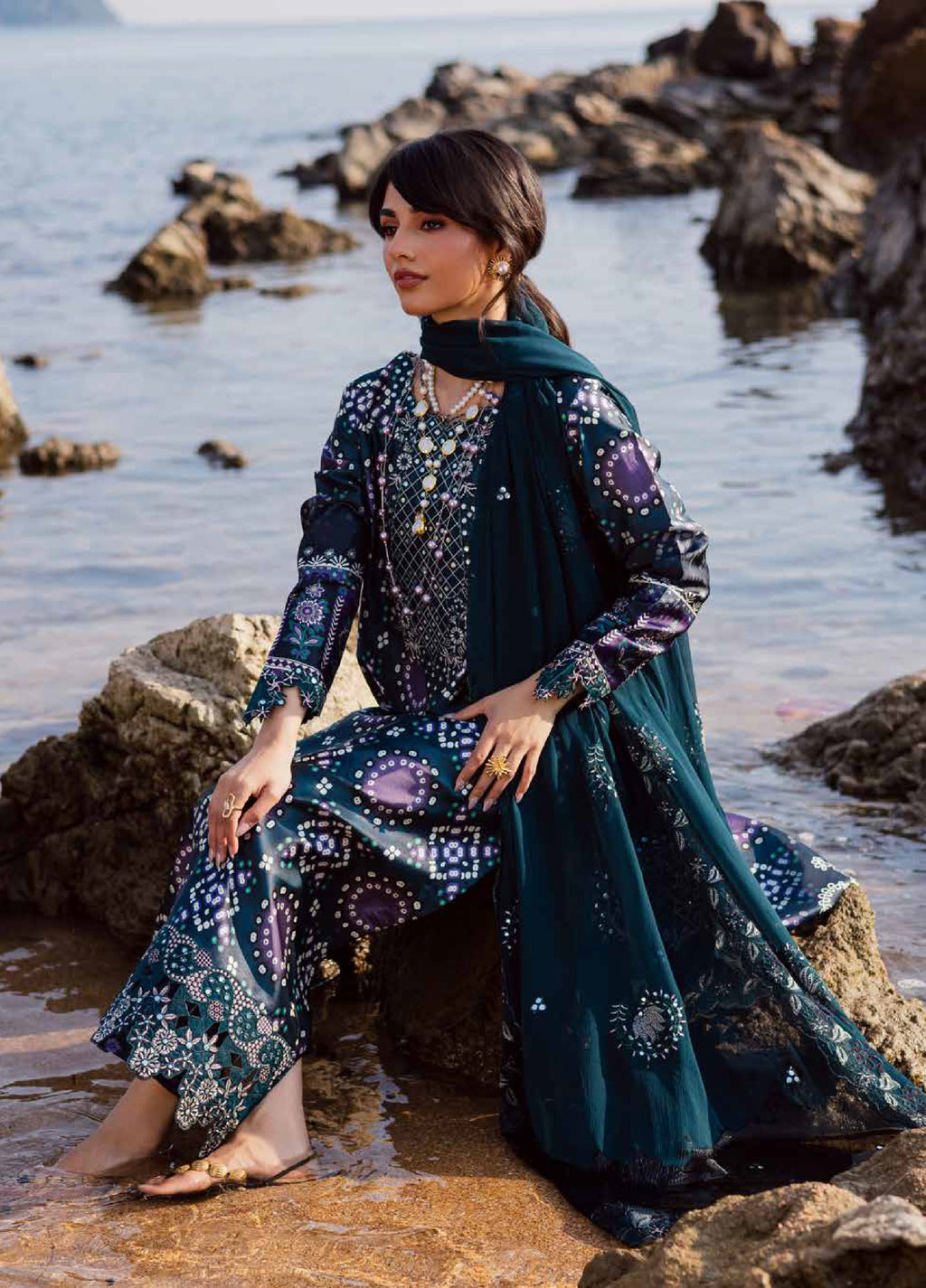 Nureh | The Silk Luxury Festive 3 Piece Suit | S-27