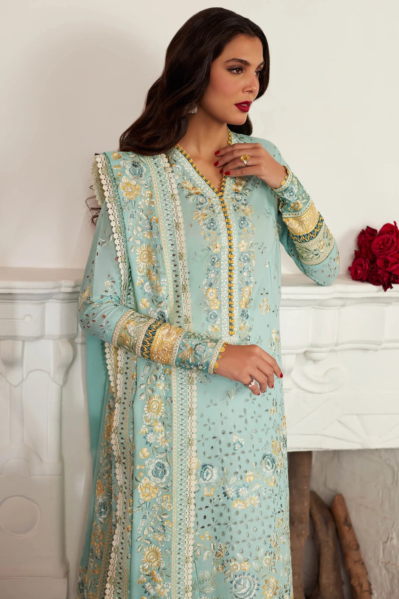 Elan | Embroidered Lawn | IVANA