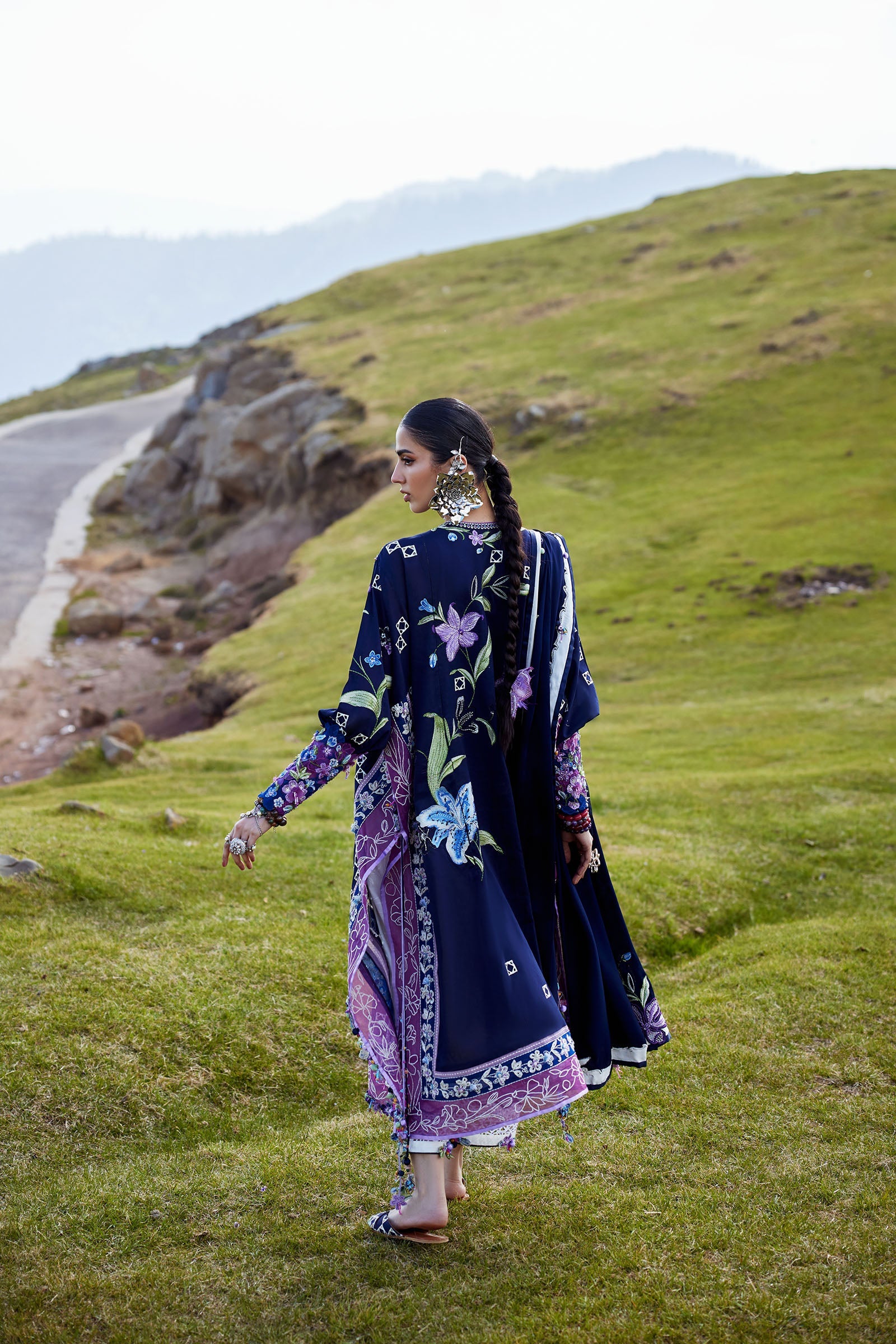 Elan | Kashmee Legacy Lawn '26 | SONAMARG (EL26-09 B)
