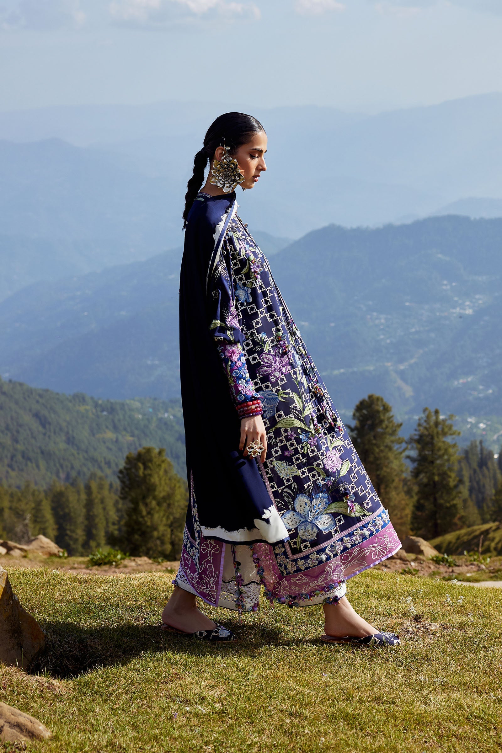 Elan | Kashmee Legacy Lawn '26 | SONAMARG (EL26-09 B)