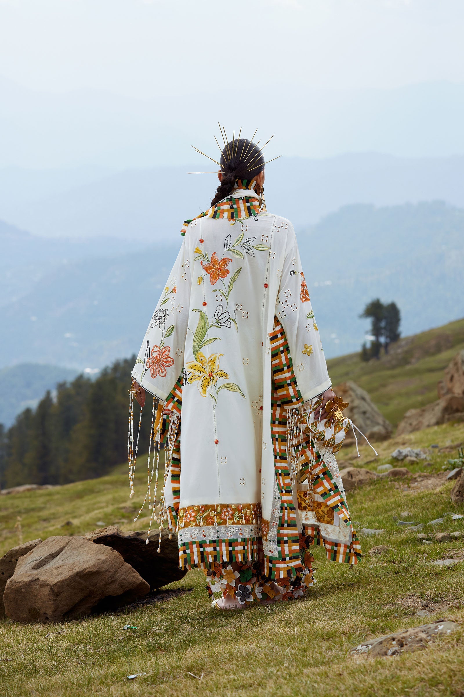 Elan | Kashmee Legacy Lawn '26 | SONAMARG (EL26-09 A)