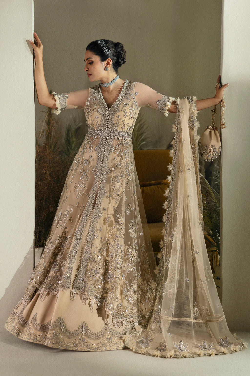 ELAN| EMBROIDERED | PEARL OF TRANQUIL