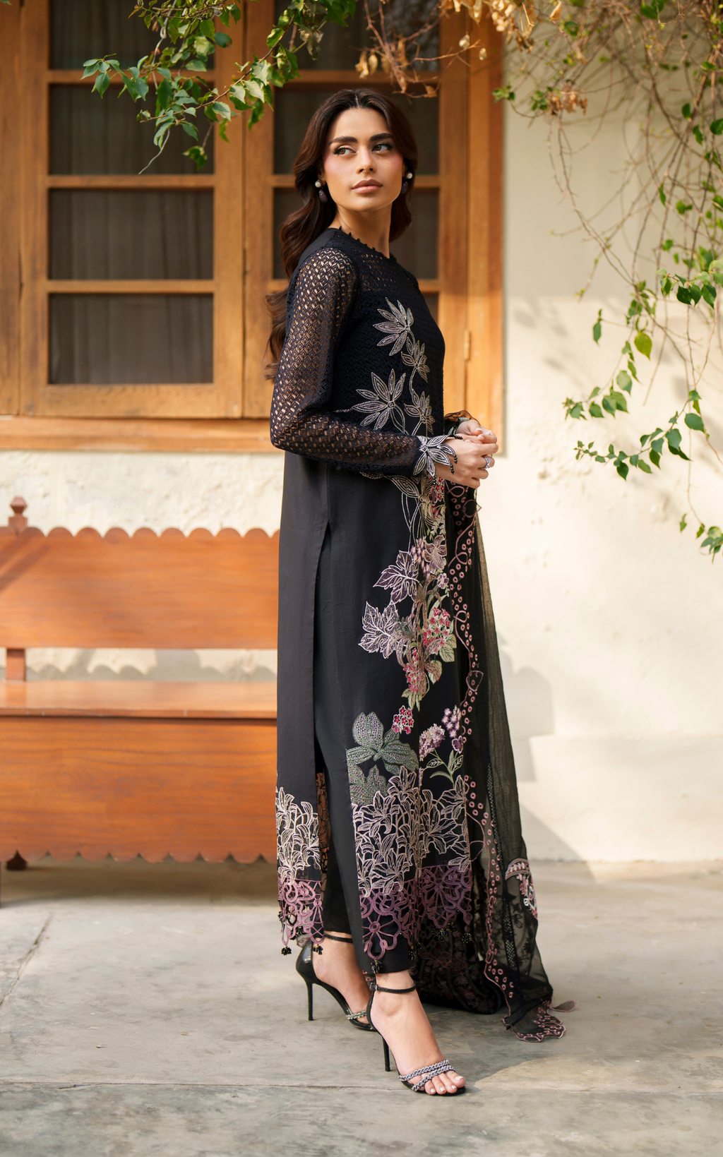 ASIFA & NABEEL | Versa Luxury Lawn '26 | Noir Lily