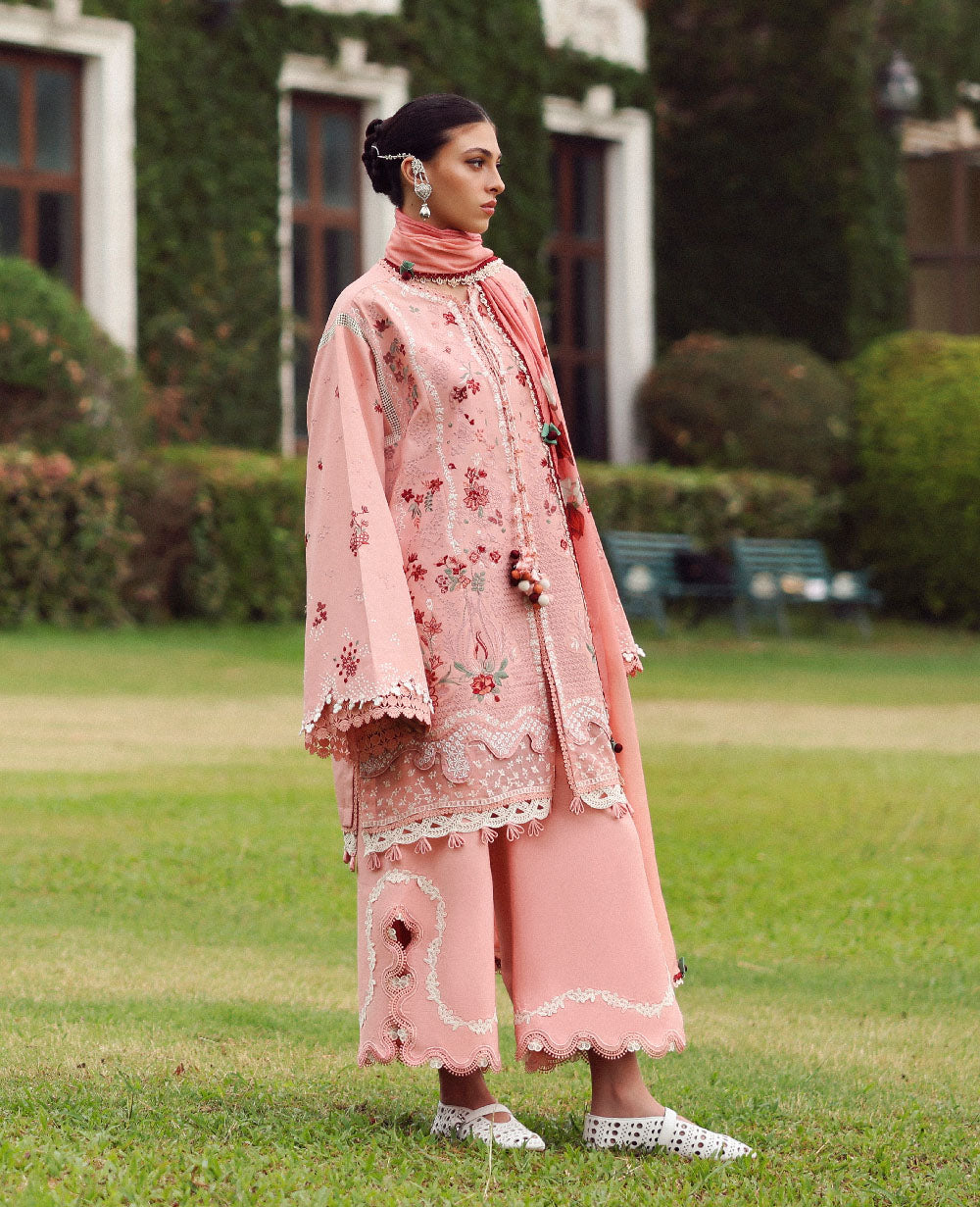 Republic | Lilas Luxury Unstitched Lawn '26 | Vayra