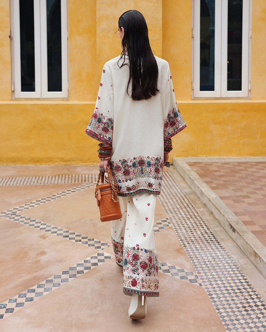 Mushq | Hemline Nuvera Raw Silk Formal | Vivienne Rose